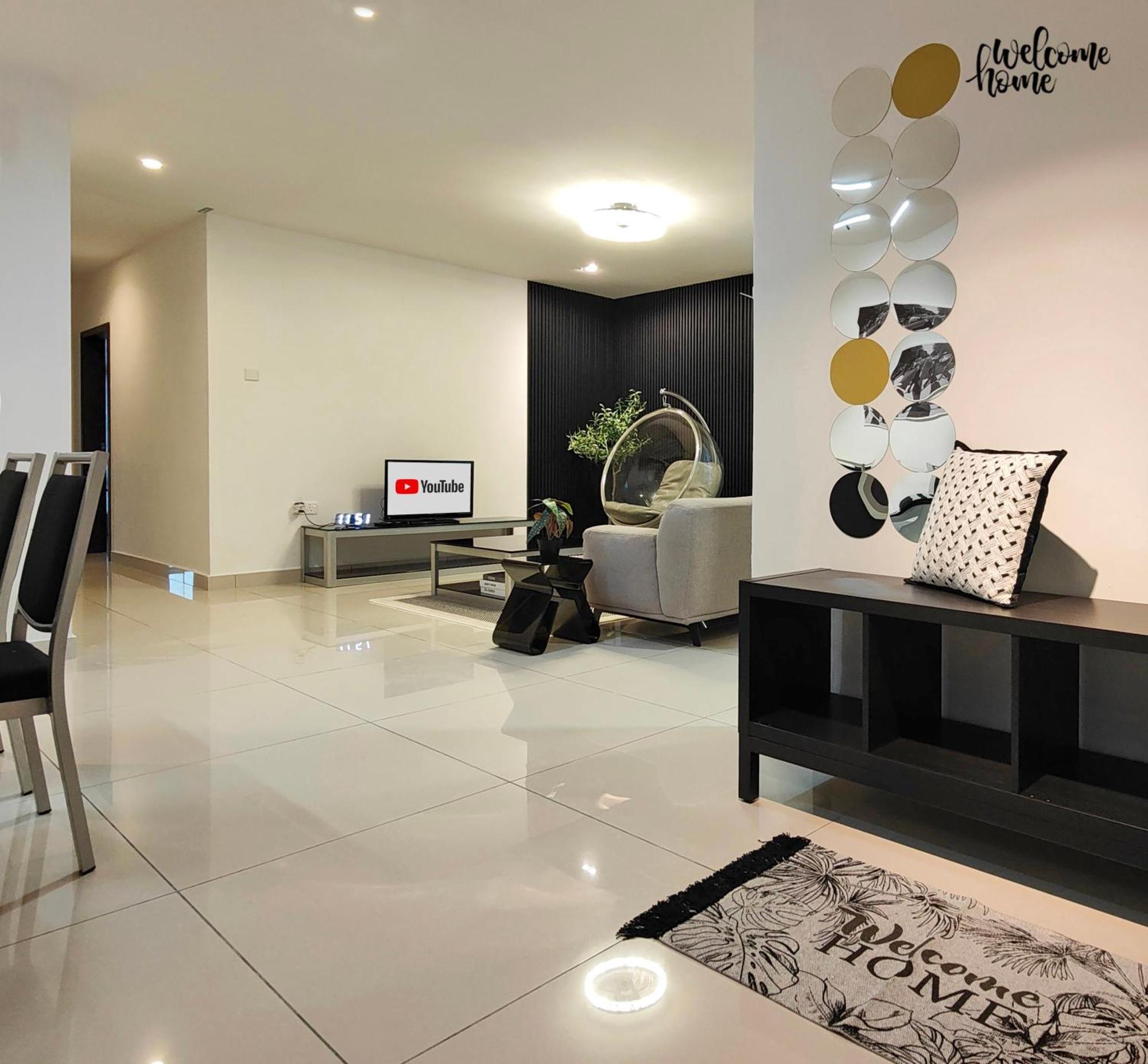 D'Esplanande Residence Homestay By Welcome Home جوهر بهرو الغرفة الصورة